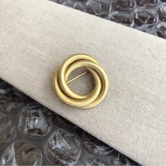 Vintage Signed Sarah Cov Brooch - Picture 1 of 3